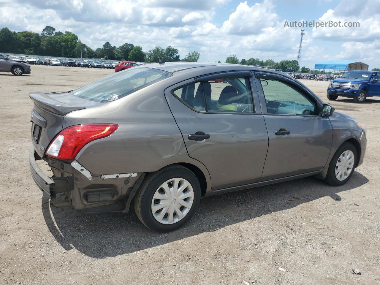 2016 Nissan Versa S Gray vin: 3N1CN7AP3GL865841