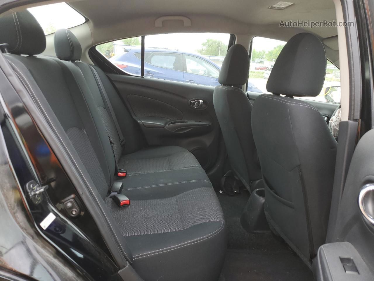 2018 Nissan Versa S Черный vin: 3N1CN7AP3JL801211