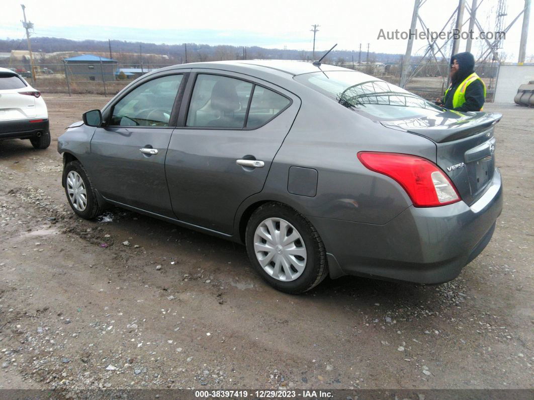 2018 Nissan Versa 1.6 Sv Gray vin: 3N1CN7AP3JL875244