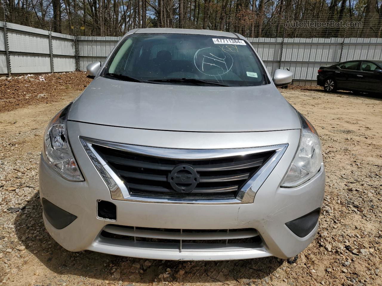 2016 Nissan Versa S Silver vin: 3N1CN7AP4GL857649