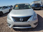 2018 Nissan Versa S Серебряный vin: 3N1CN7AP4JK398460