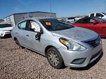 2018 Nissan Versa S Серебряный vin: 3N1CN7AP4JK398460