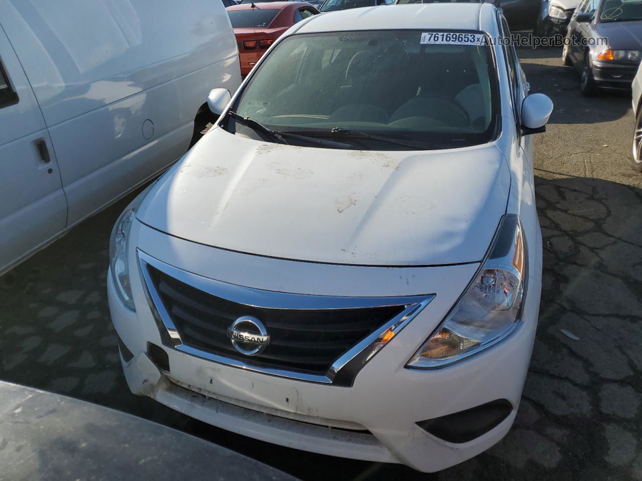 2018 Nissan Versa S White vin: 3N1CN7AP4JK399642