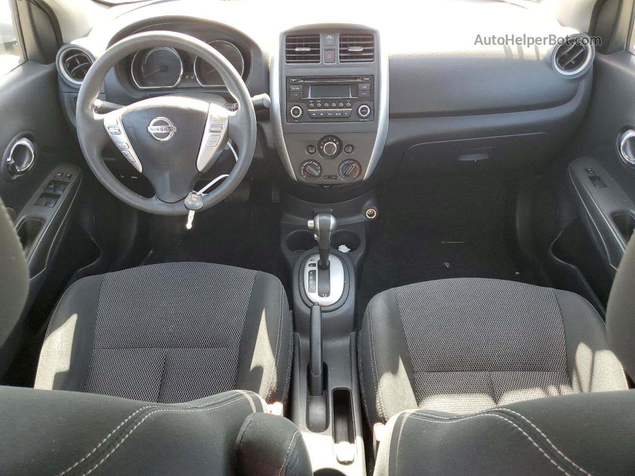 2018 Nissan Versa S Silver vin: 3N1CN7AP4JK441517