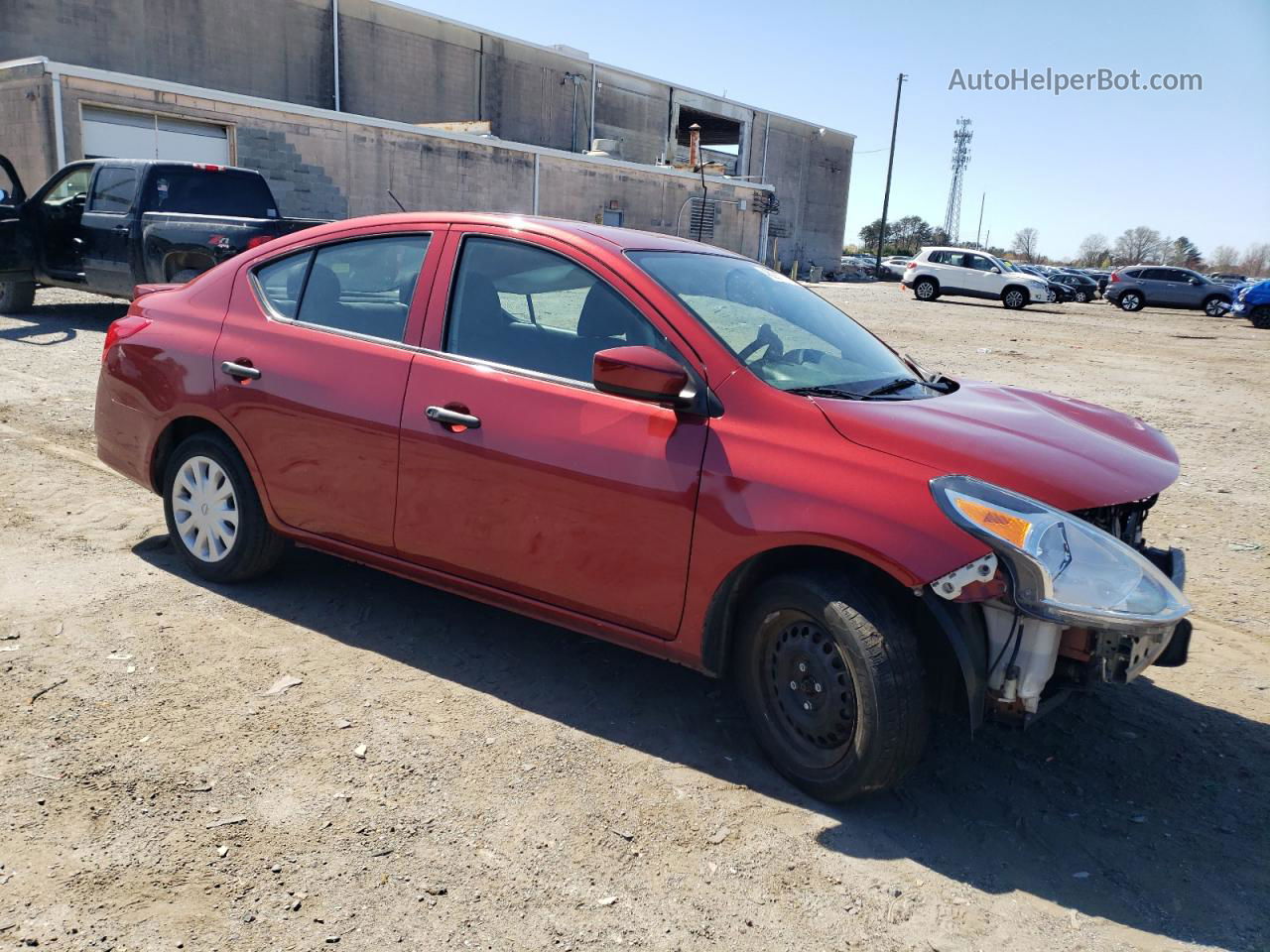 2018 Nissan Versa S Красный vin: 3N1CN7AP4JL838946