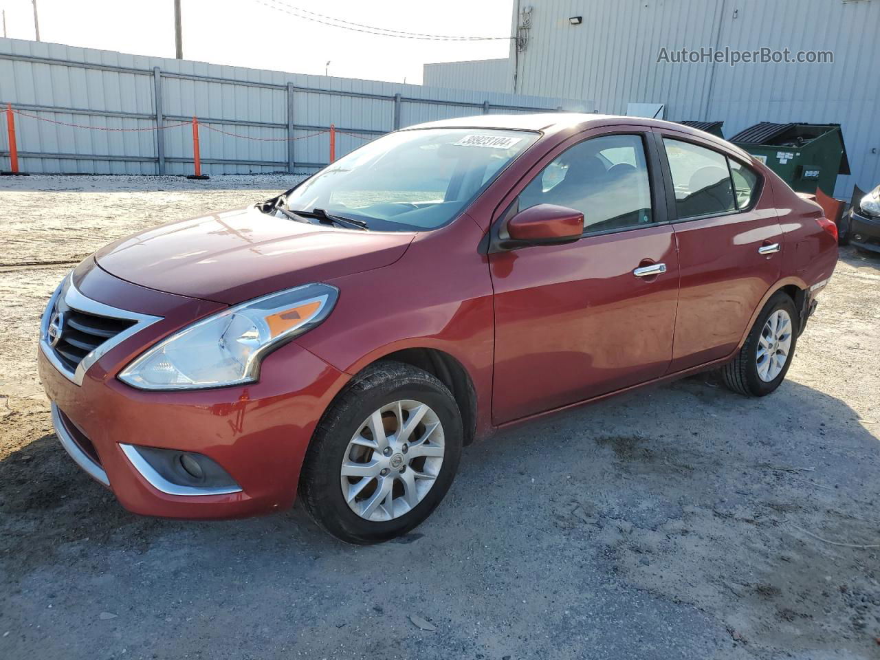 2018 Nissan Versa S Красный vin: 3N1CN7AP4JL858727