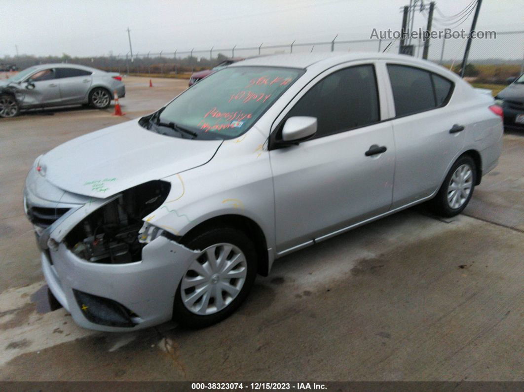 2018 Nissan Versa 1.6 S+ Silver vin: 3N1CN7AP4JL869968