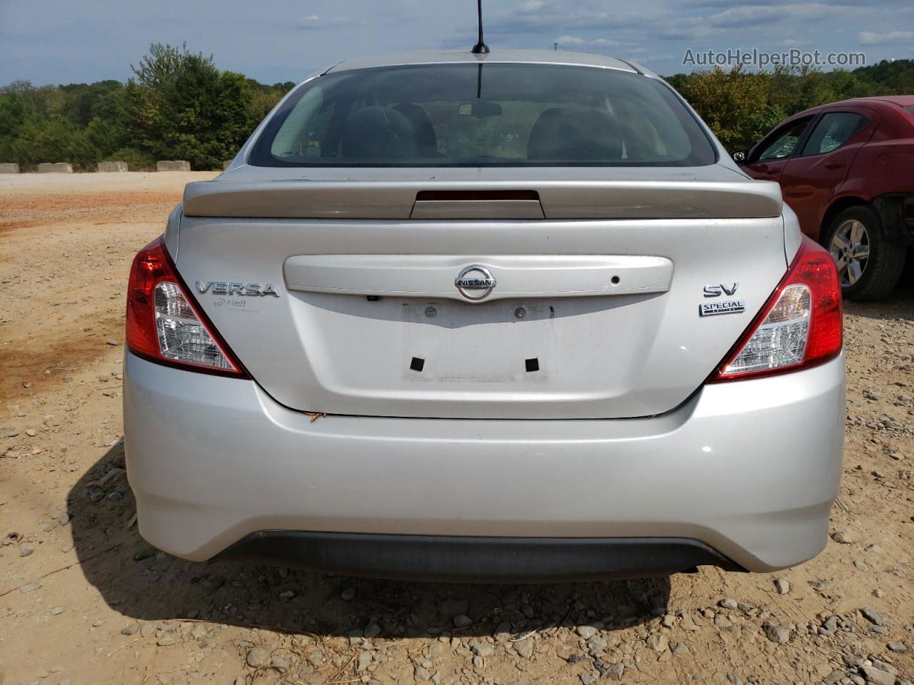 2018 Nissan Versa S Silver vin: 3N1CN7AP4JL870697