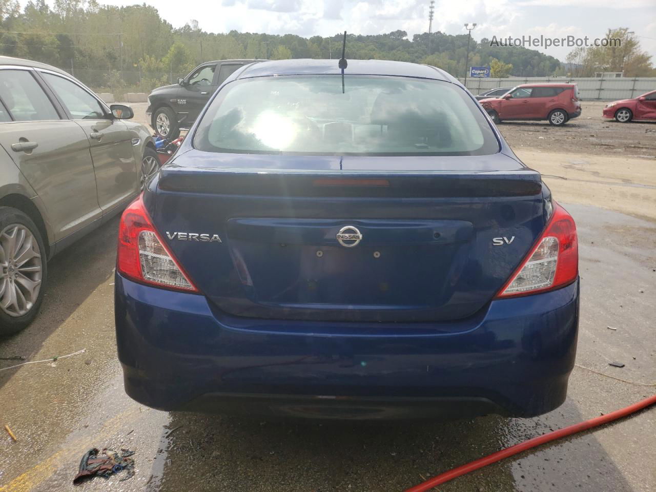 2018 Nissan Versa S Blue vin: 3N1CN7AP4JL886057