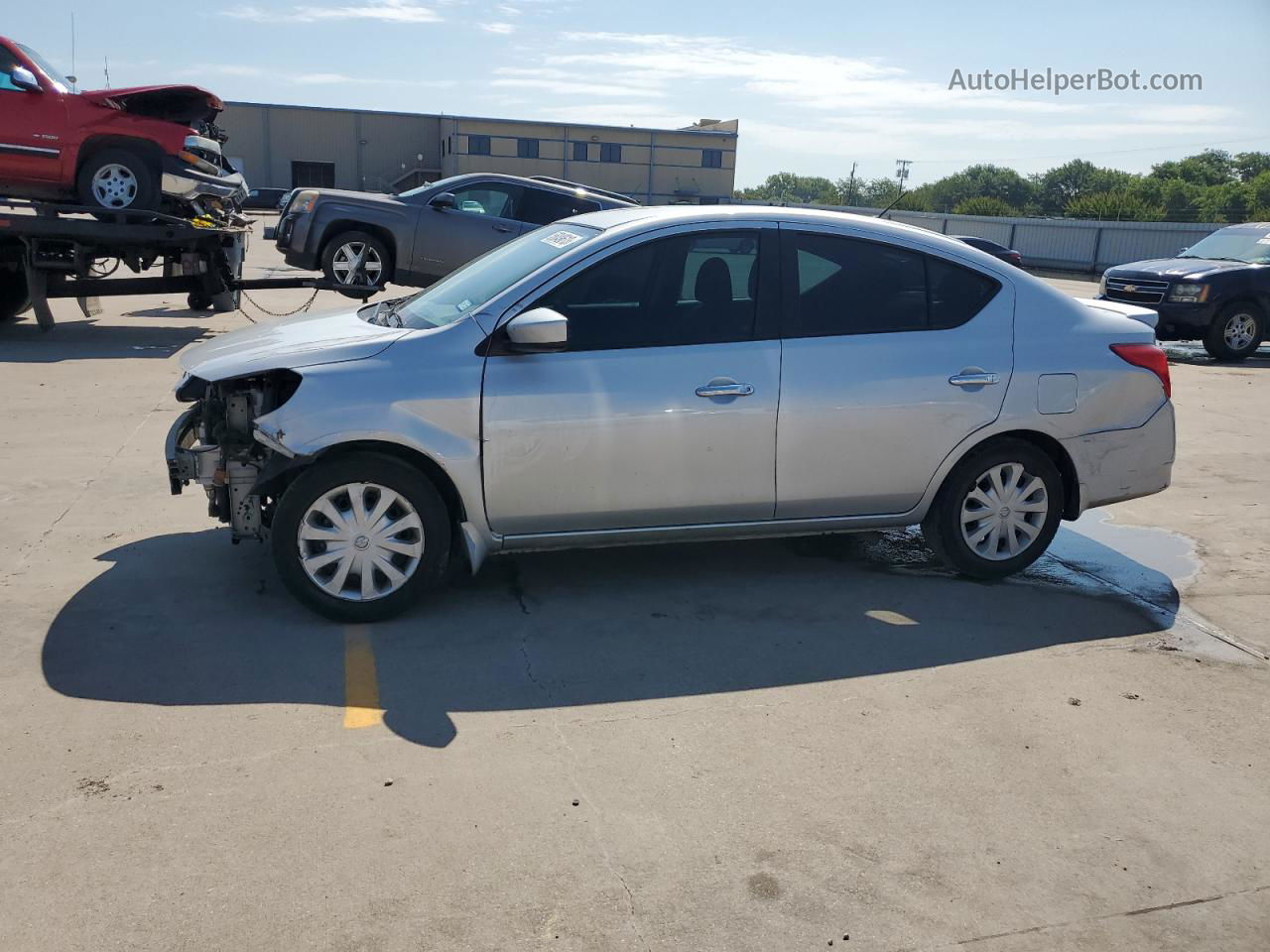 2018 Nissan Versa S Silver vin: 3N1CN7AP4JL888505