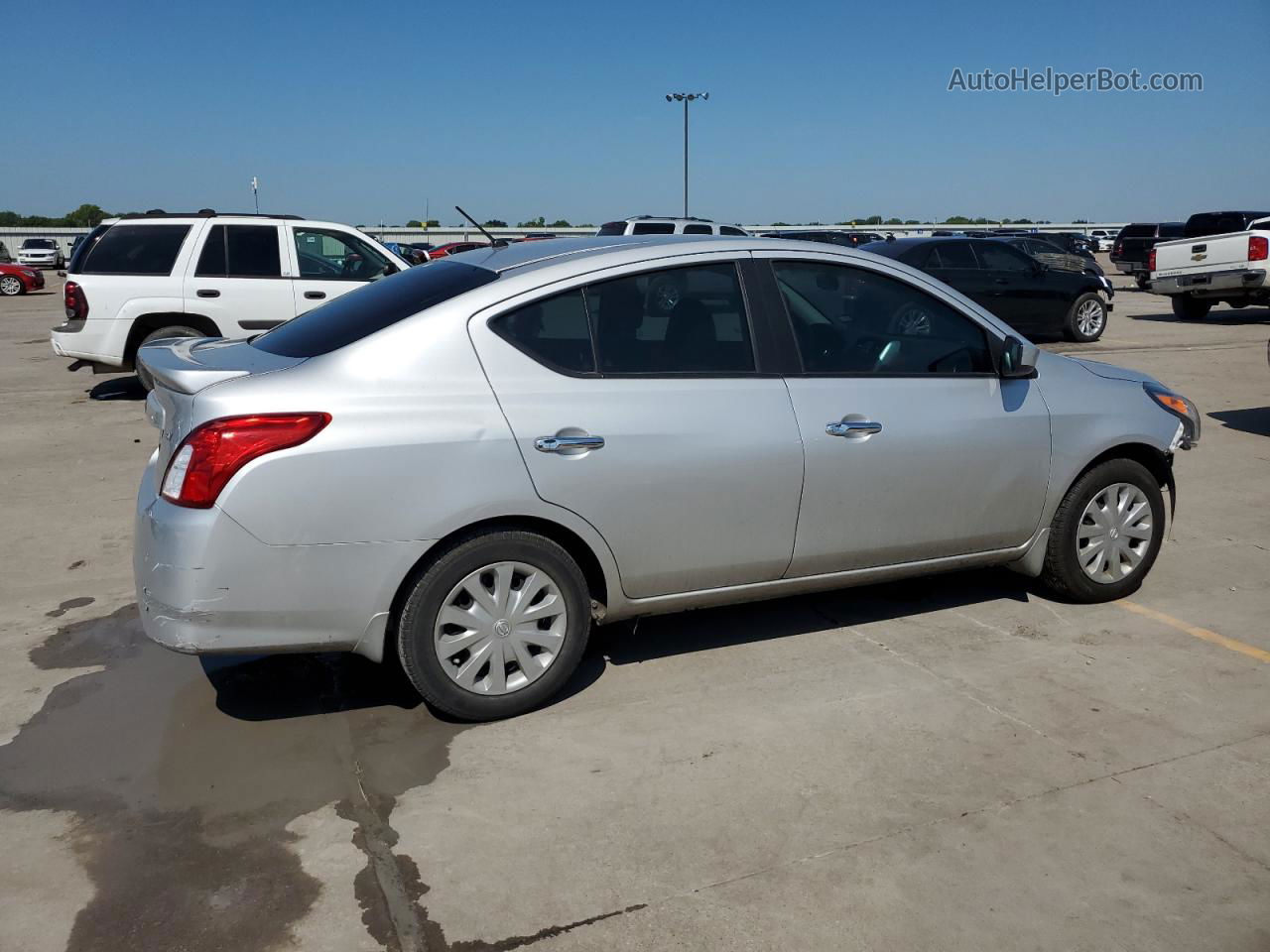 2018 Nissan Versa S Silver vin: 3N1CN7AP4JL888505