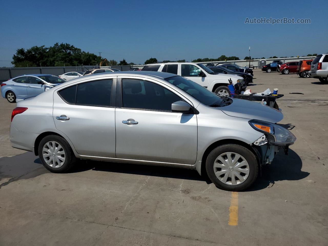 2018 Nissan Versa S Silver vin: 3N1CN7AP4JL888505