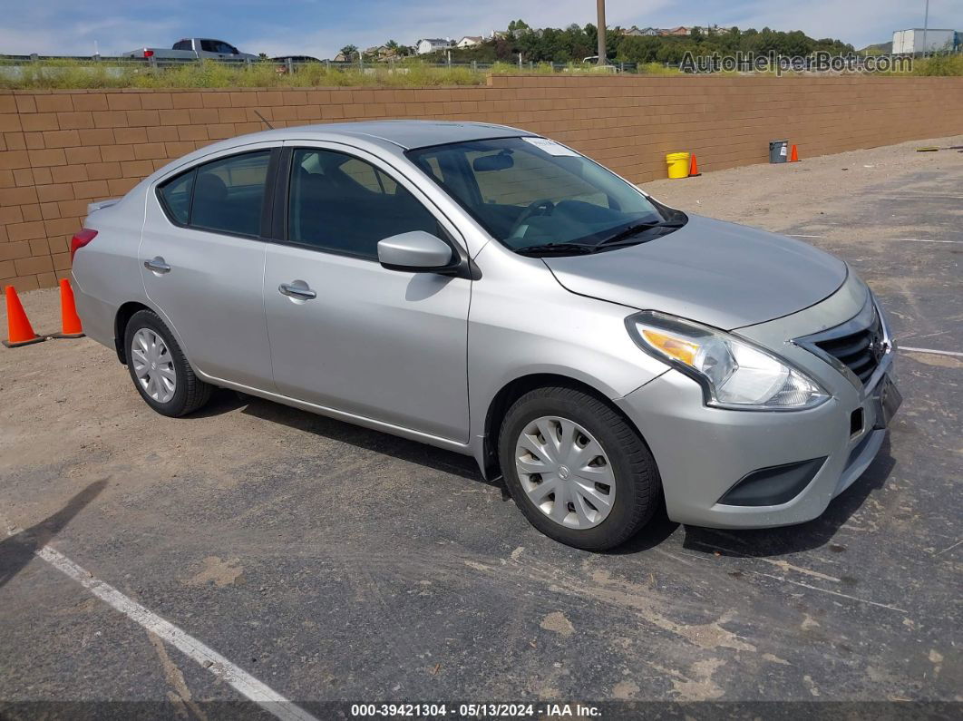 2016 Nissan Versa 1.6 Sv Silver vin: 3N1CN7AP5GL873830