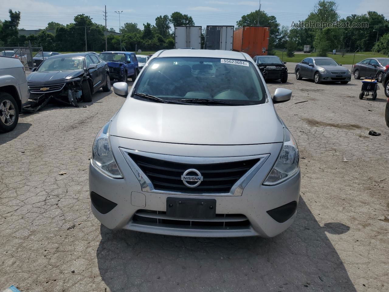 2016 Nissan Versa S Серебряный vin: 3N1CN7AP5GL906910