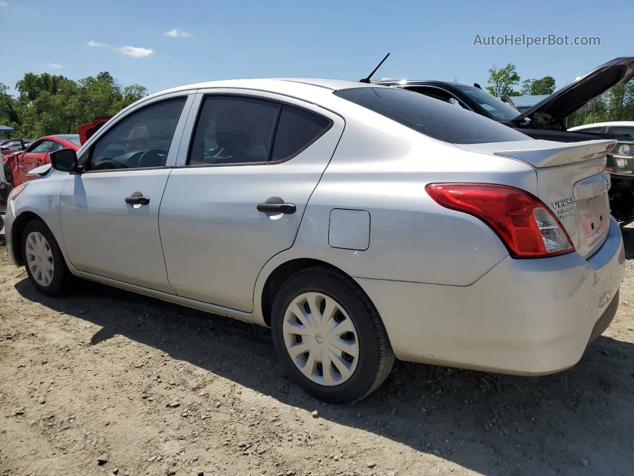 2018 Nissan Versa S Silver vin: 3N1CN7AP5JL829706