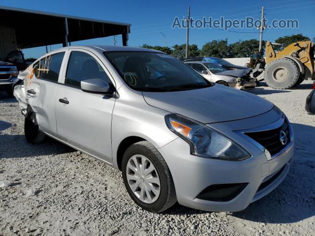 2018 Nissan Versa S Silver vin: 3N1CN7AP5JL838874