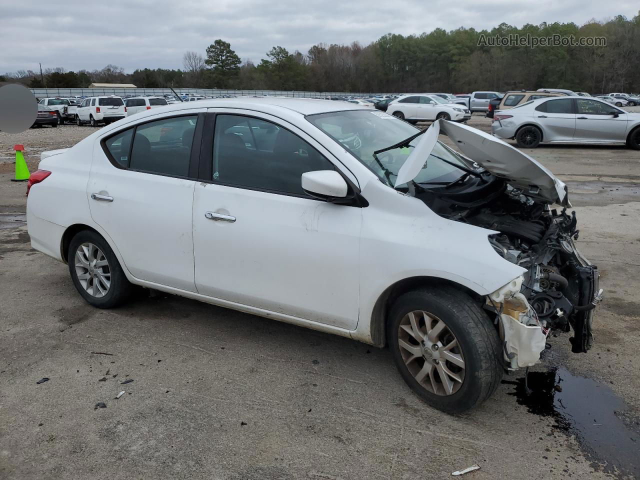 2018 Nissan Versa S White vin: 3N1CN7AP5JL864567