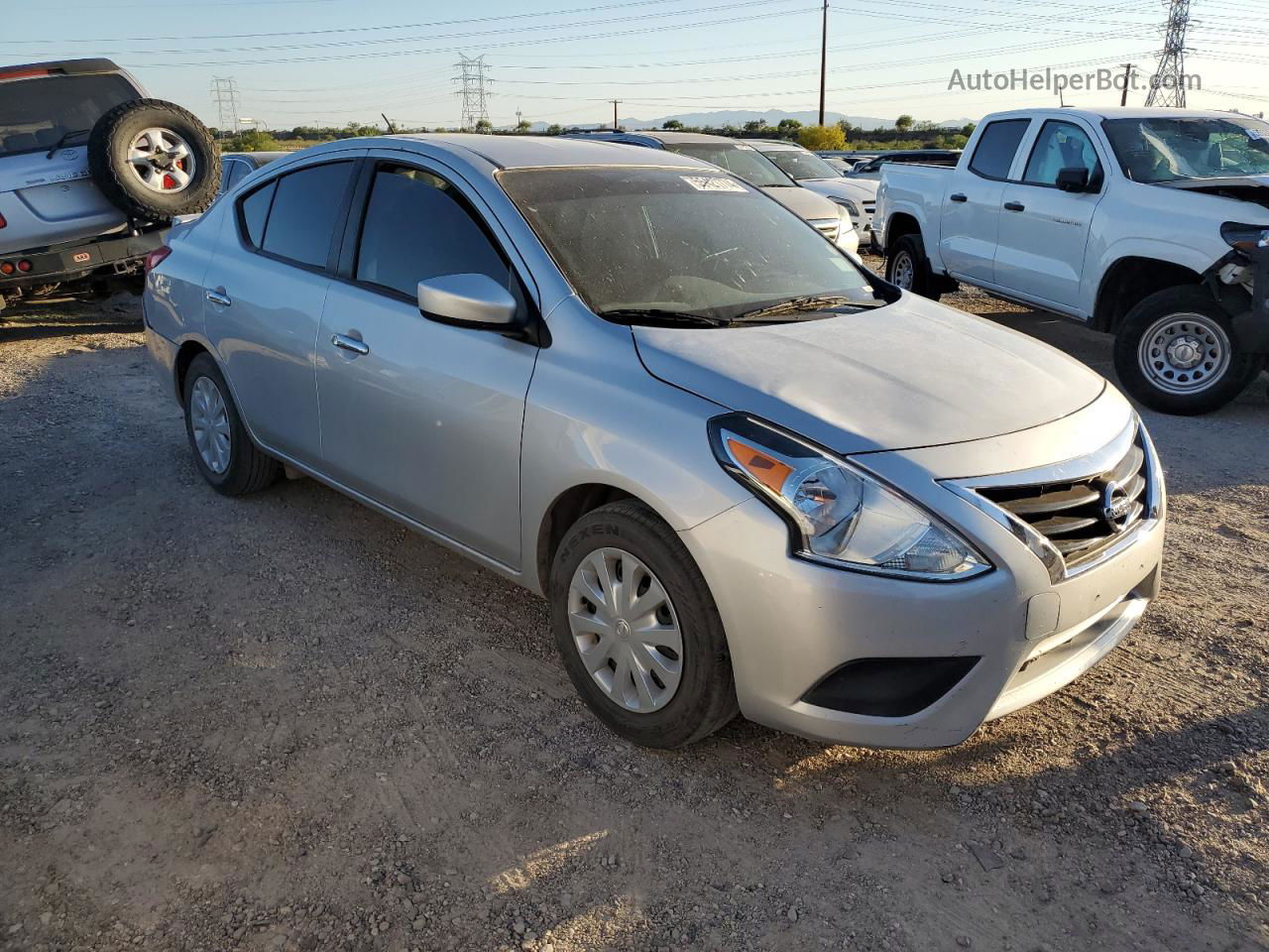 2018 Nissan Versa S Silver vin: 3N1CN7AP5JL886469