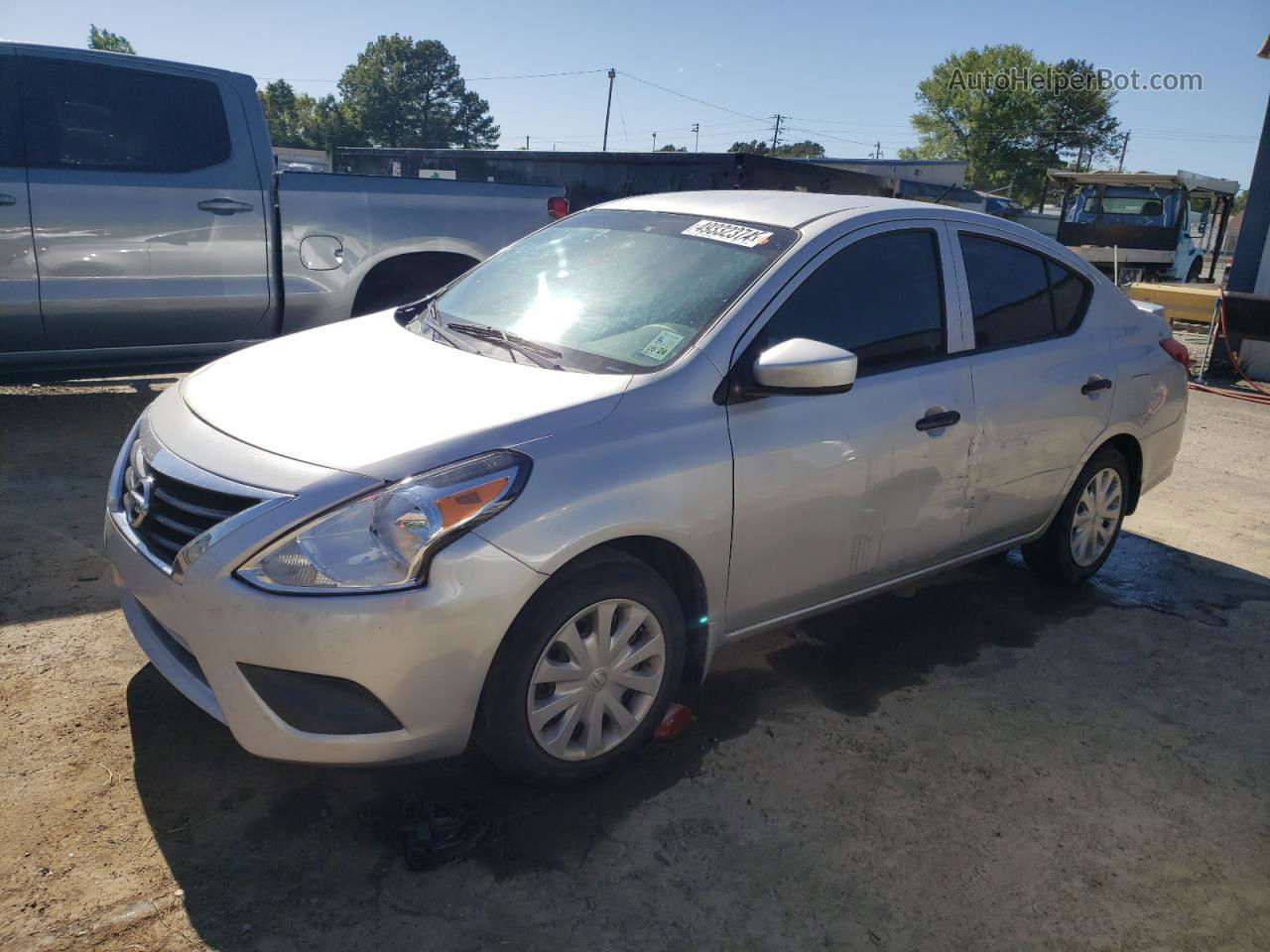 2016 Nissan Versa S Silver vin: 3N1CN7AP6GL865008