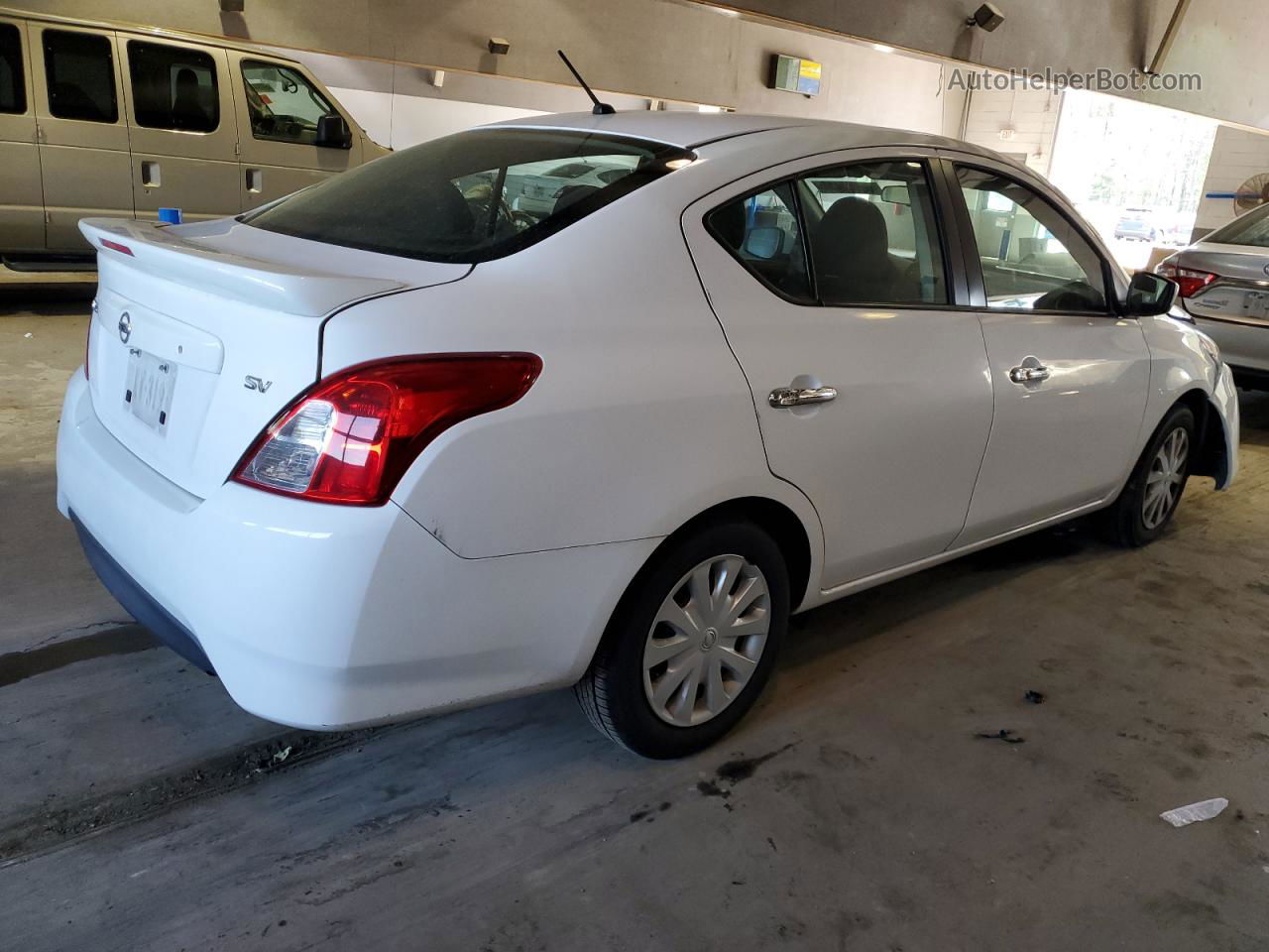 2018 Nissan Versa S White vin: 3N1CN7AP6JK416327