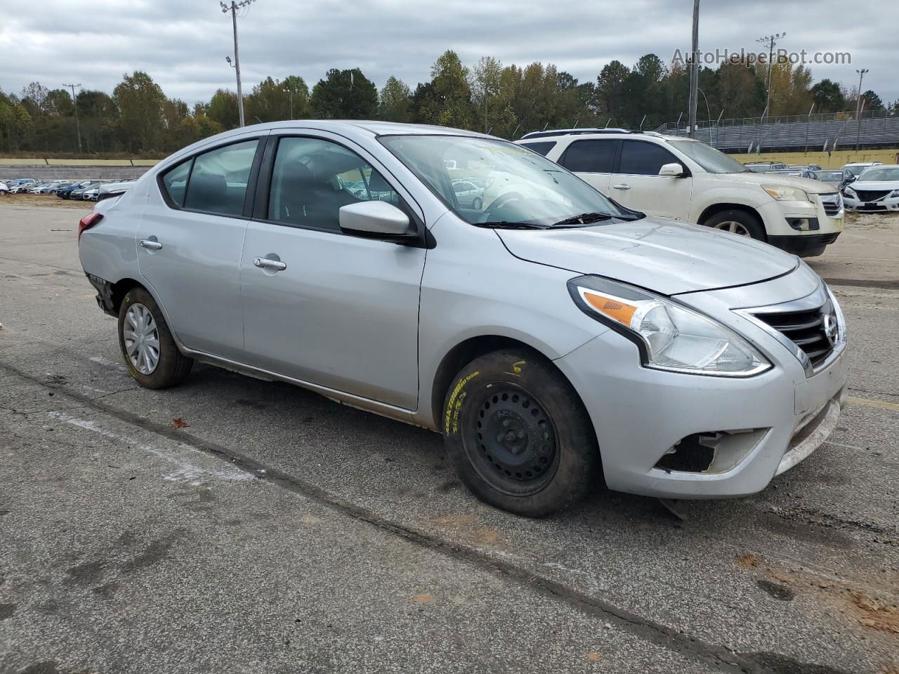 2018 Nissan Versa S Silver vin: 3N1CN7AP6JK430454