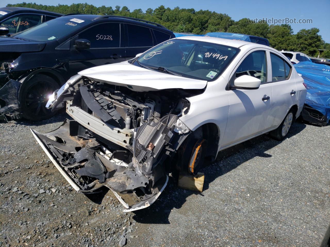 2018 Nissan Versa S White vin: 3N1CN7AP6JL814969