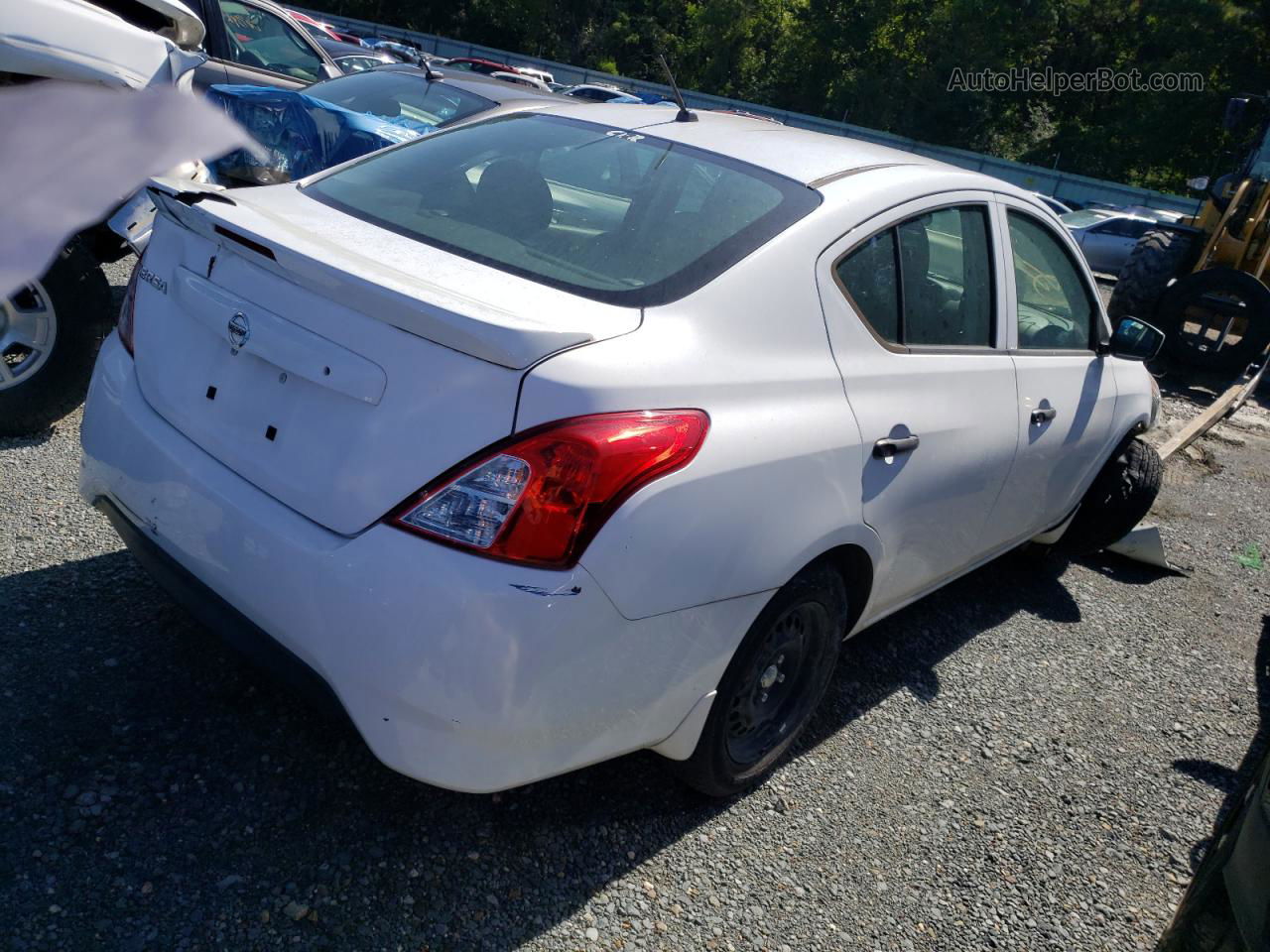 2018 Nissan Versa S White vin: 3N1CN7AP6JL814969