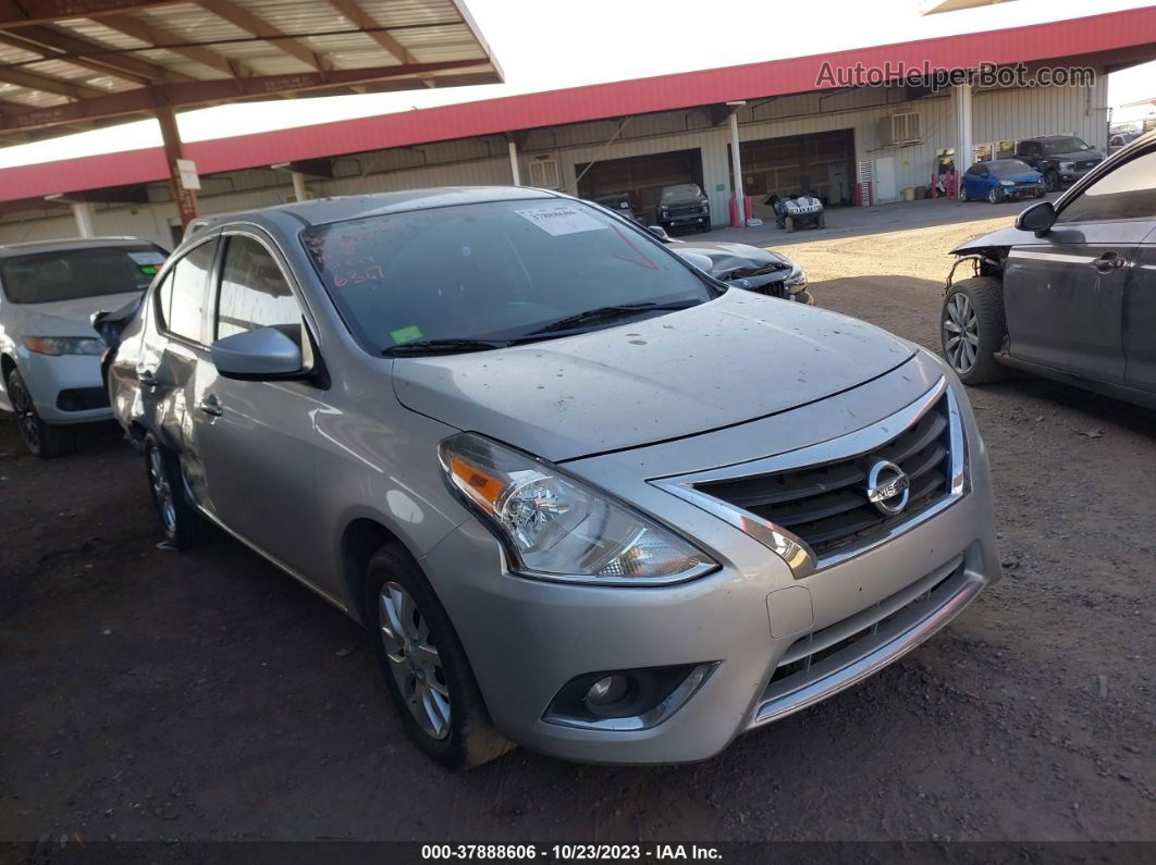 2018 Nissan Versa Sedan Sv Серебряный vin: 3N1CN7AP6JL816317