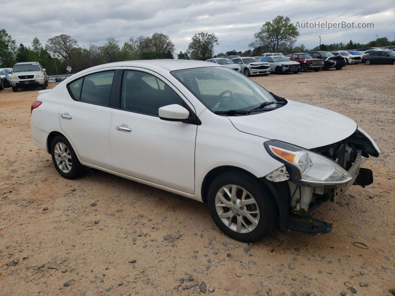 2018 Nissan Versa S White vin: 3N1CN7AP6JL860253