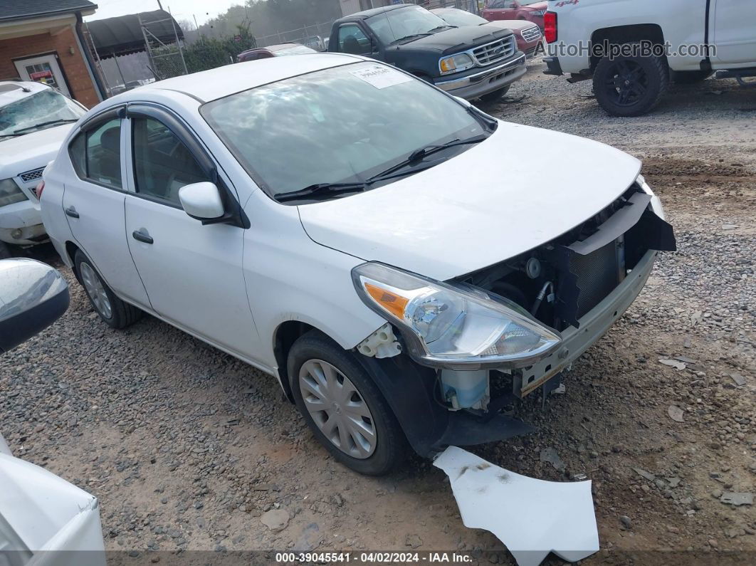 2016 Nissan Versa 1.6 S White vin: 3N1CN7AP7GL915642