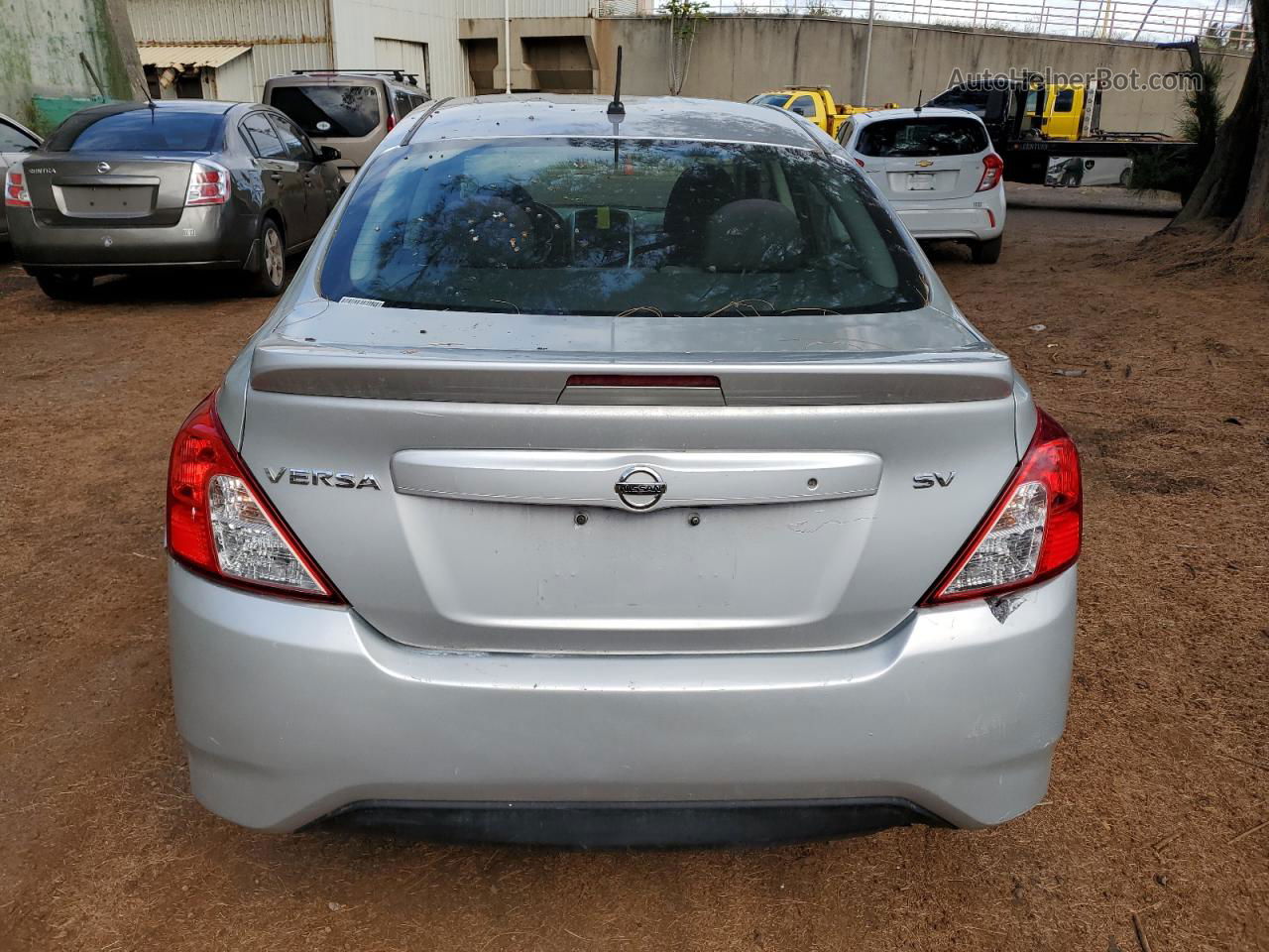 2018 Nissan Versa S Silver vin: 3N1CN7AP7JK404123