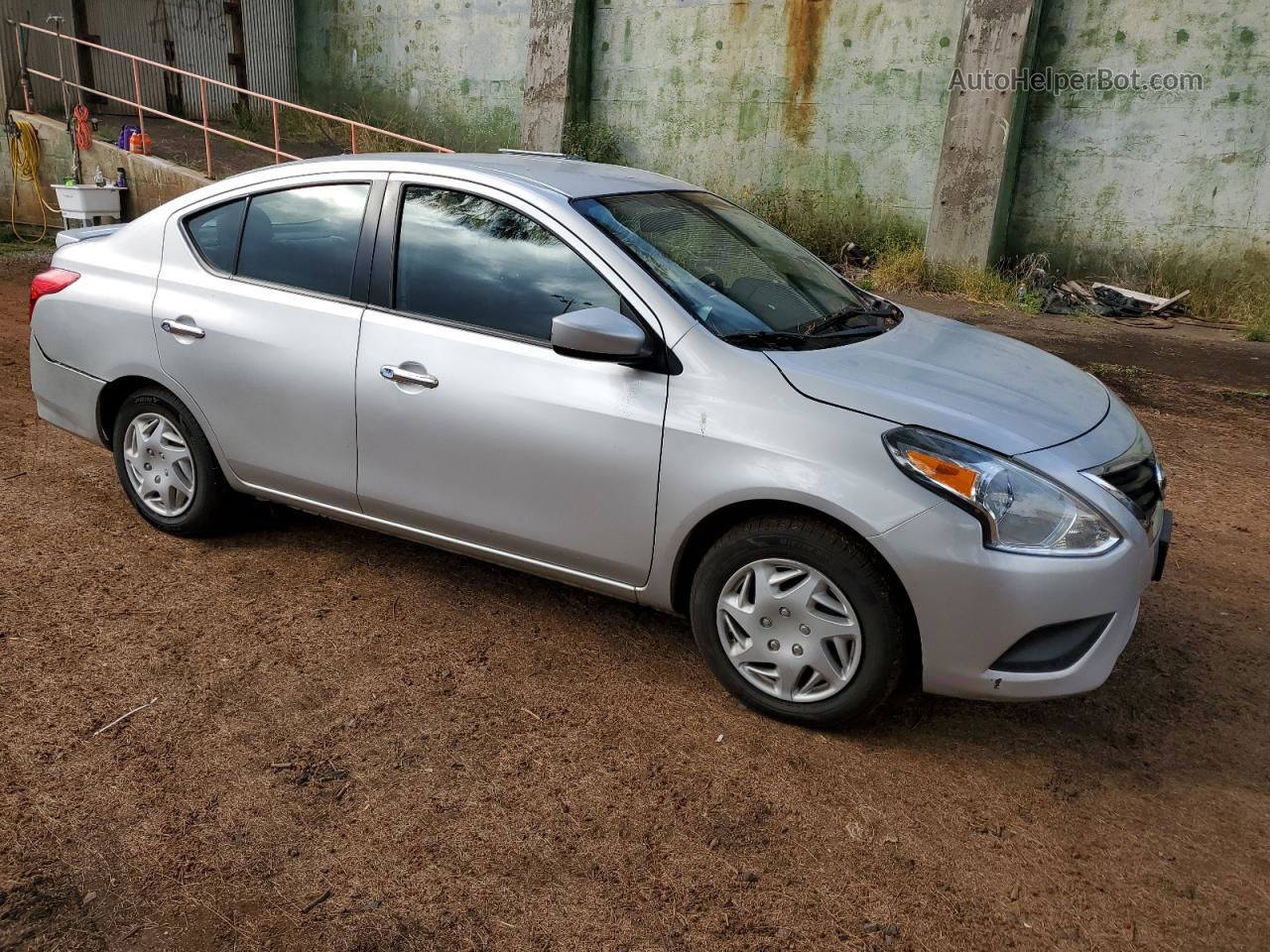 2018 Nissan Versa S Silver vin: 3N1CN7AP7JK404123