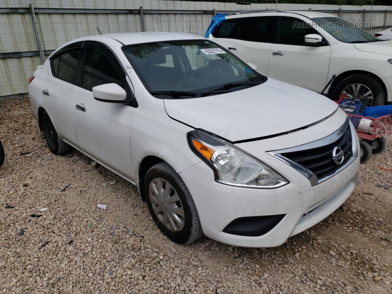 2018 Nissan Versa S White vin: 3N1CN7AP7JL817539