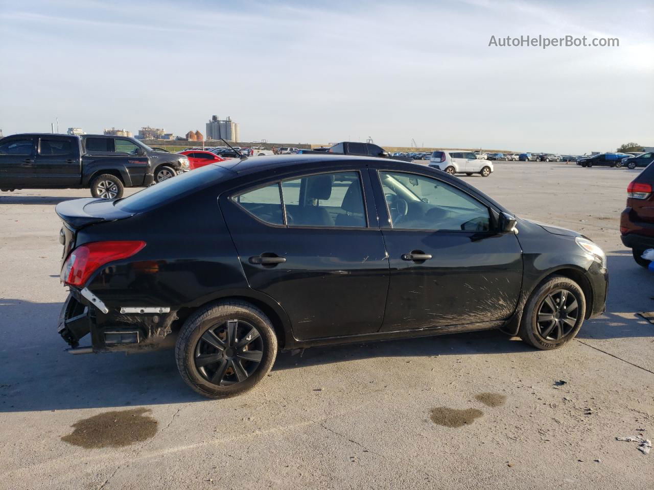 2018 Nissan Versa S Black vin: 3N1CN7AP7JL820652