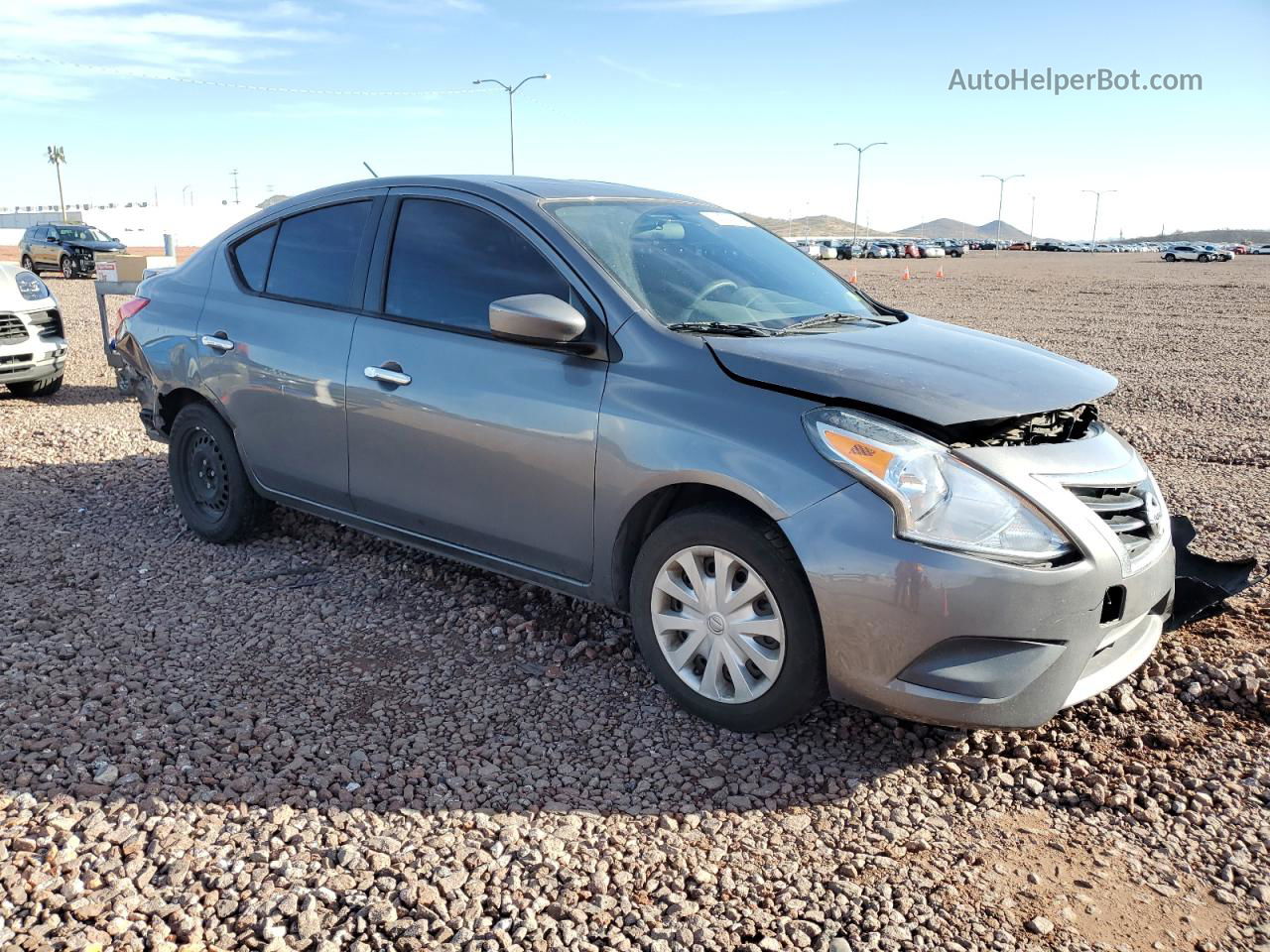 2018 Nissan Versa S Серый vin: 3N1CN7AP7JL838293