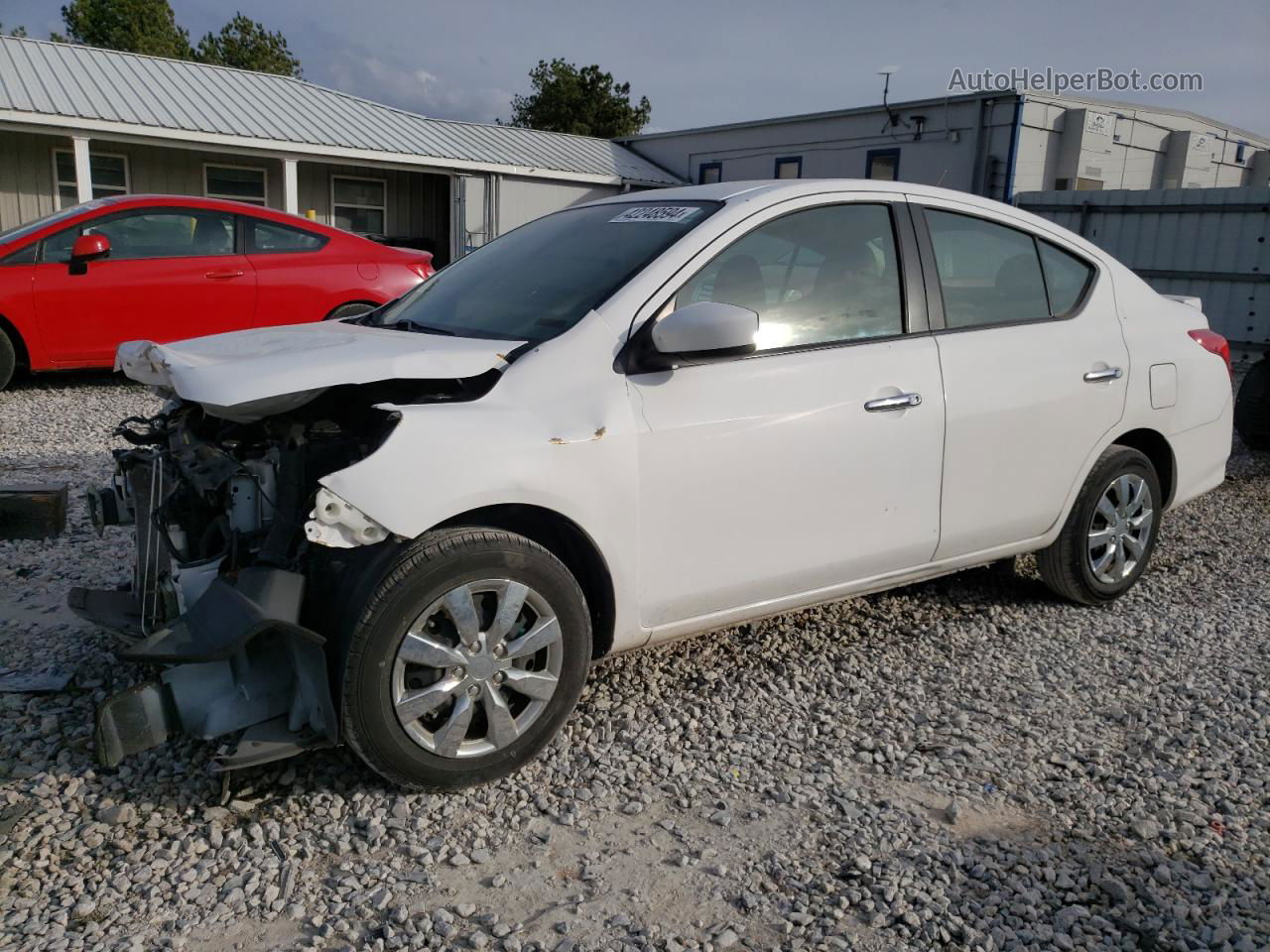 2018 Nissan Versa S White vin: 3N1CN7AP7JL838813