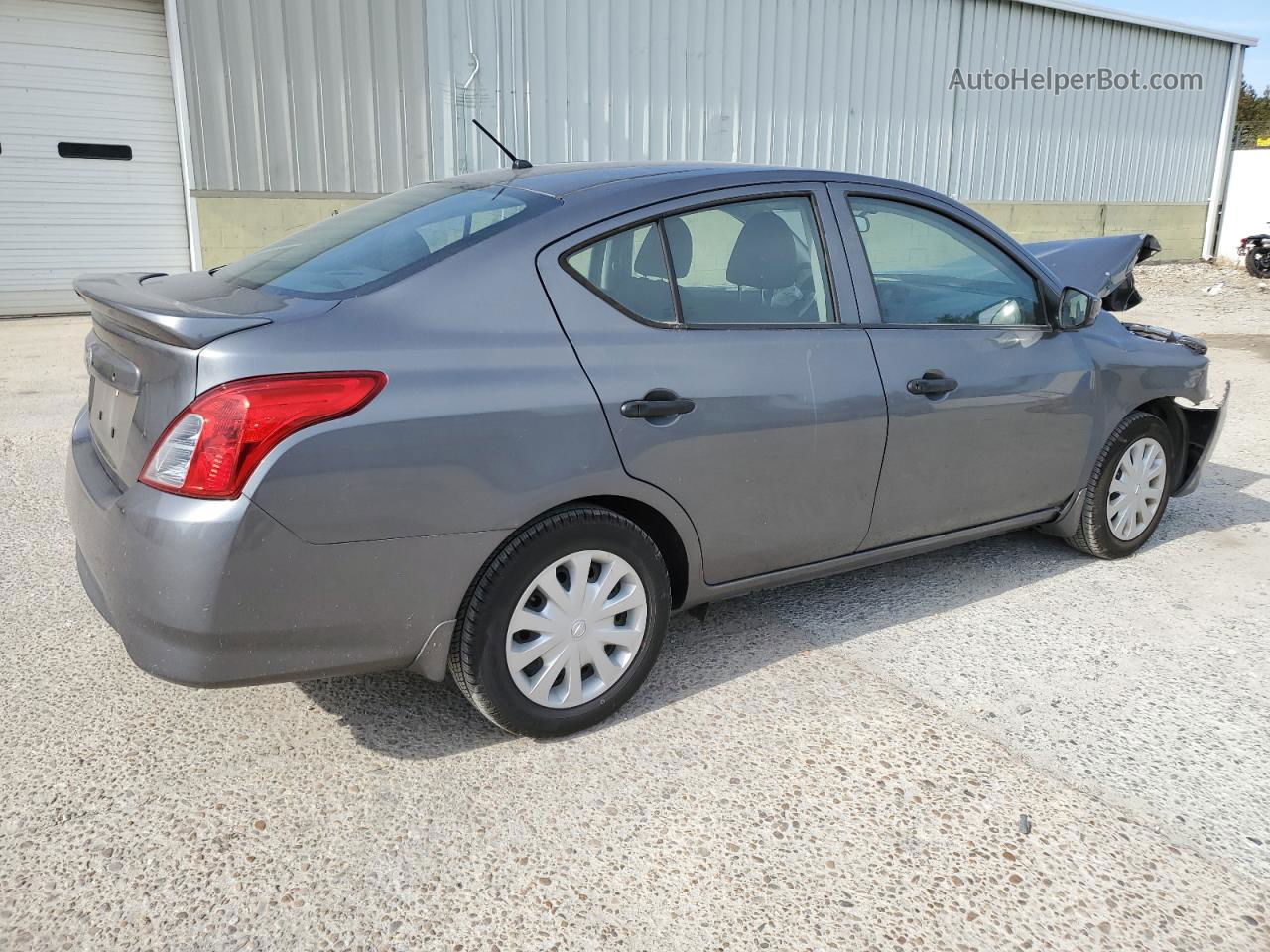 2018 Nissan Versa S Серый vin: 3N1CN7AP7JL862173