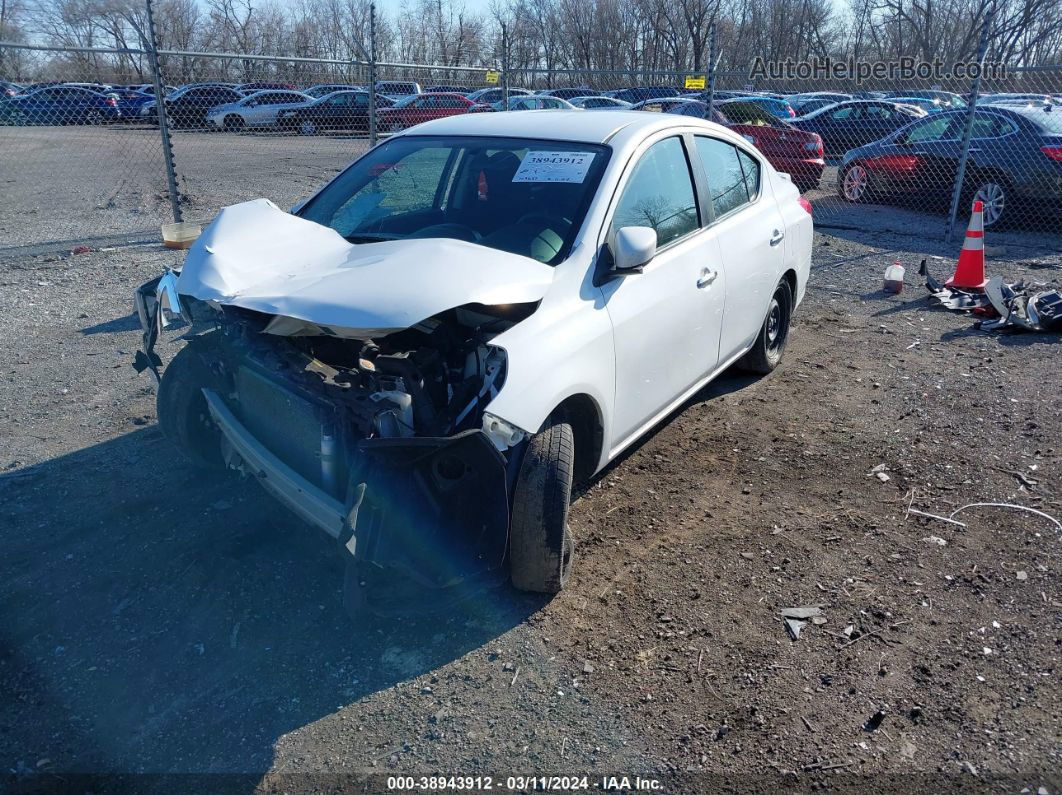 2018 Nissan Versa 1.6 Sv White vin: 3N1CN7AP7JL886313