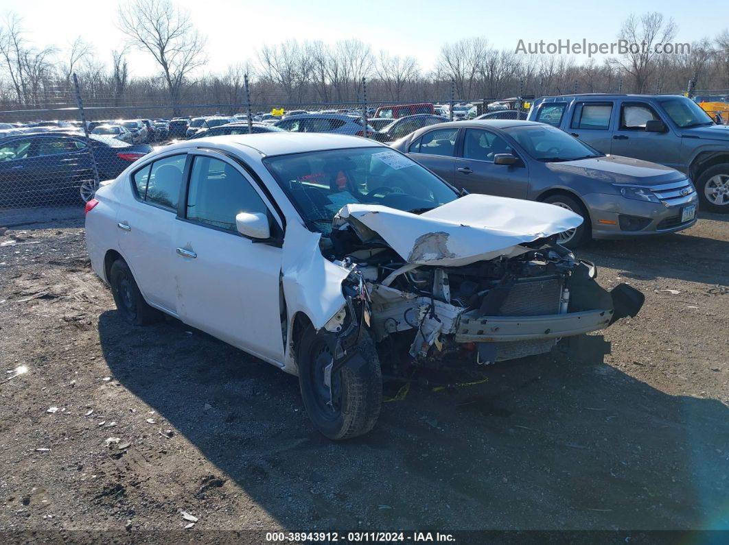 2018 Nissan Versa 1.6 Sv White vin: 3N1CN7AP7JL886313