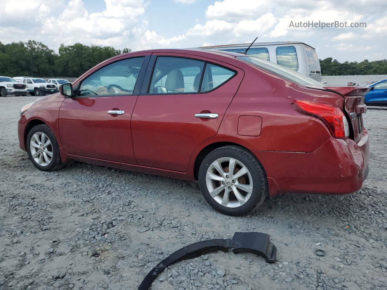 2016 Nissan Versa S Red vin: 3N1CN7AP8GL817641