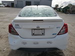 2016 Nissan Versa S White vin: 3N1CN7AP8GL841938