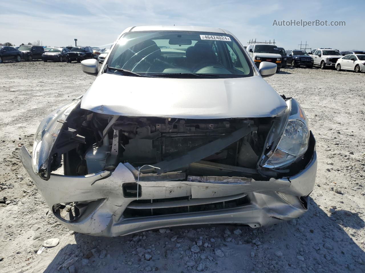 2016 Nissan Versa S Silver vin: 3N1CN7AP8GL845908