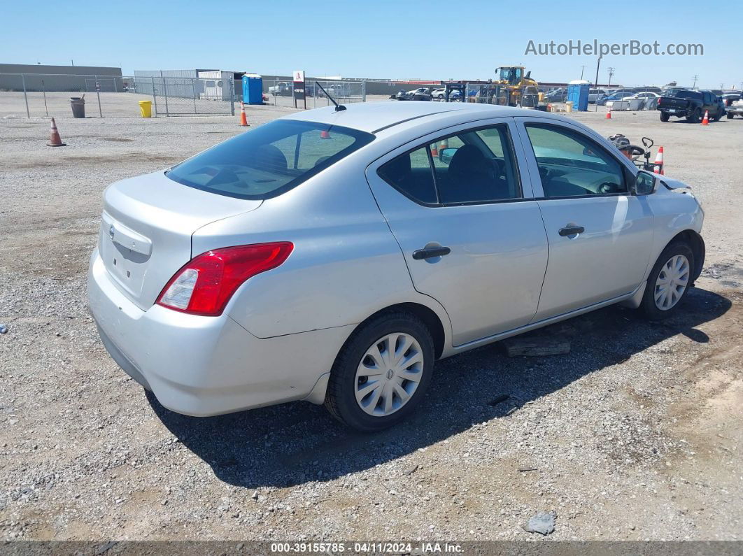 2016 Nissan Versa 1.6 S Silver vin: 3N1CN7AP8GL847688