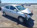 2016 Nissan Versa 1.6 S Silver vin: 3N1CN7AP8GL847688