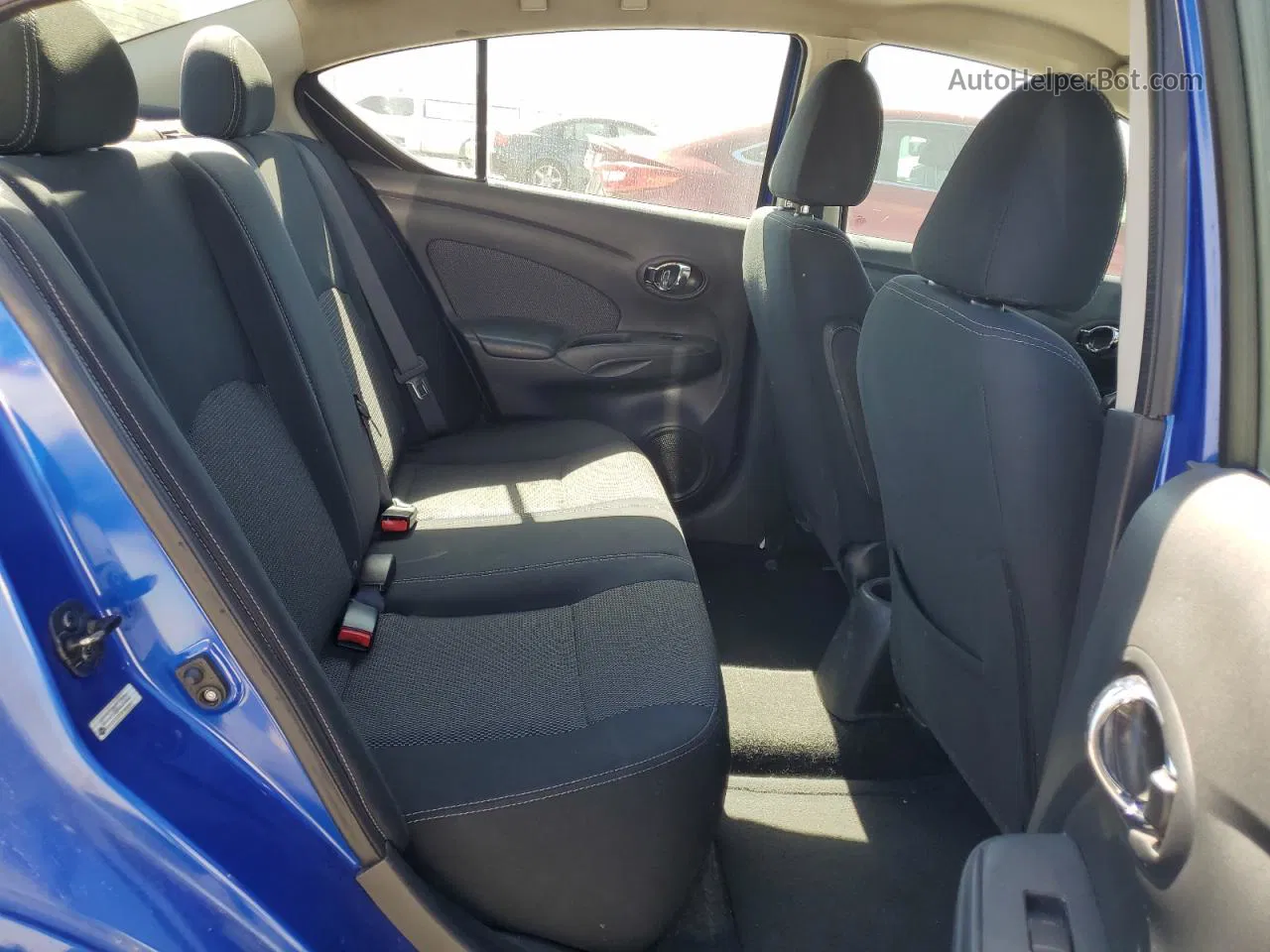 2016 Nissan Versa S Синий vin: 3N1CN7AP8GL876852