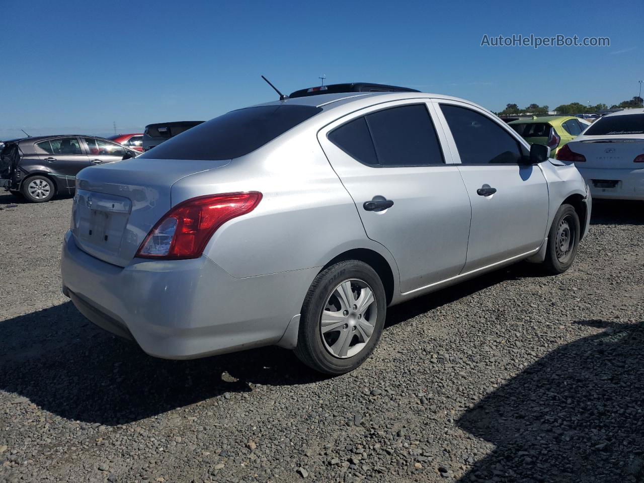 2016 Nissan Versa S Silver vin: 3N1CN7AP8GL879248