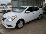 2018 Nissan Versa S White vin: 3N1CN7AP8JL860268