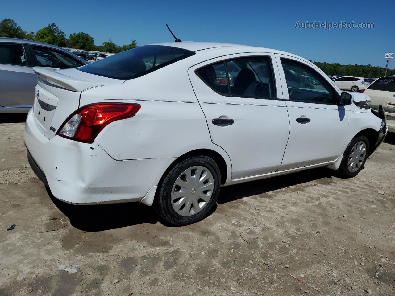 2016 Nissan Versa S White vin: 3N1CN7AP9GL826252