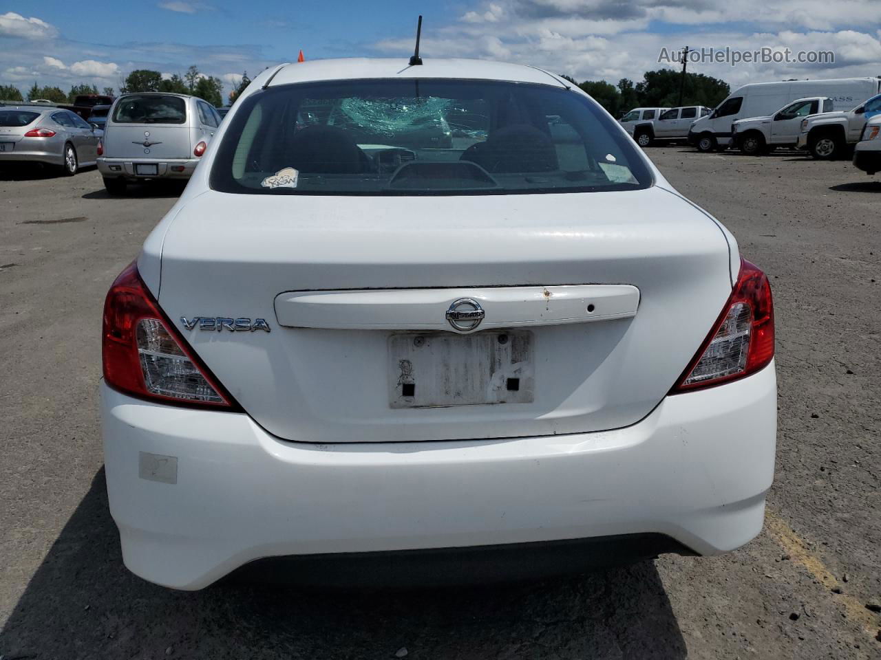 2016 Nissan Versa S White vin: 3N1CN7AP9GL837767