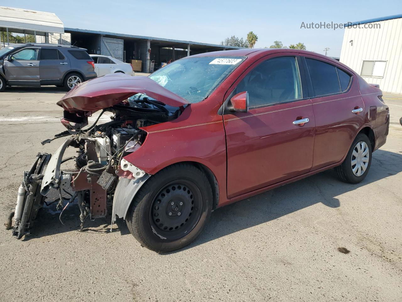 2018 Nissan Versa S Бордовый vin: 3N1CN7AP9JL819597